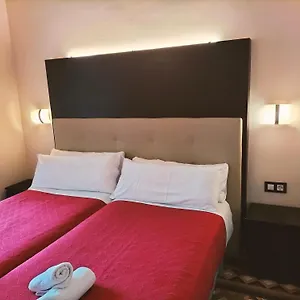 https://hotel-center-gran-via.topbarcelonahotels.com