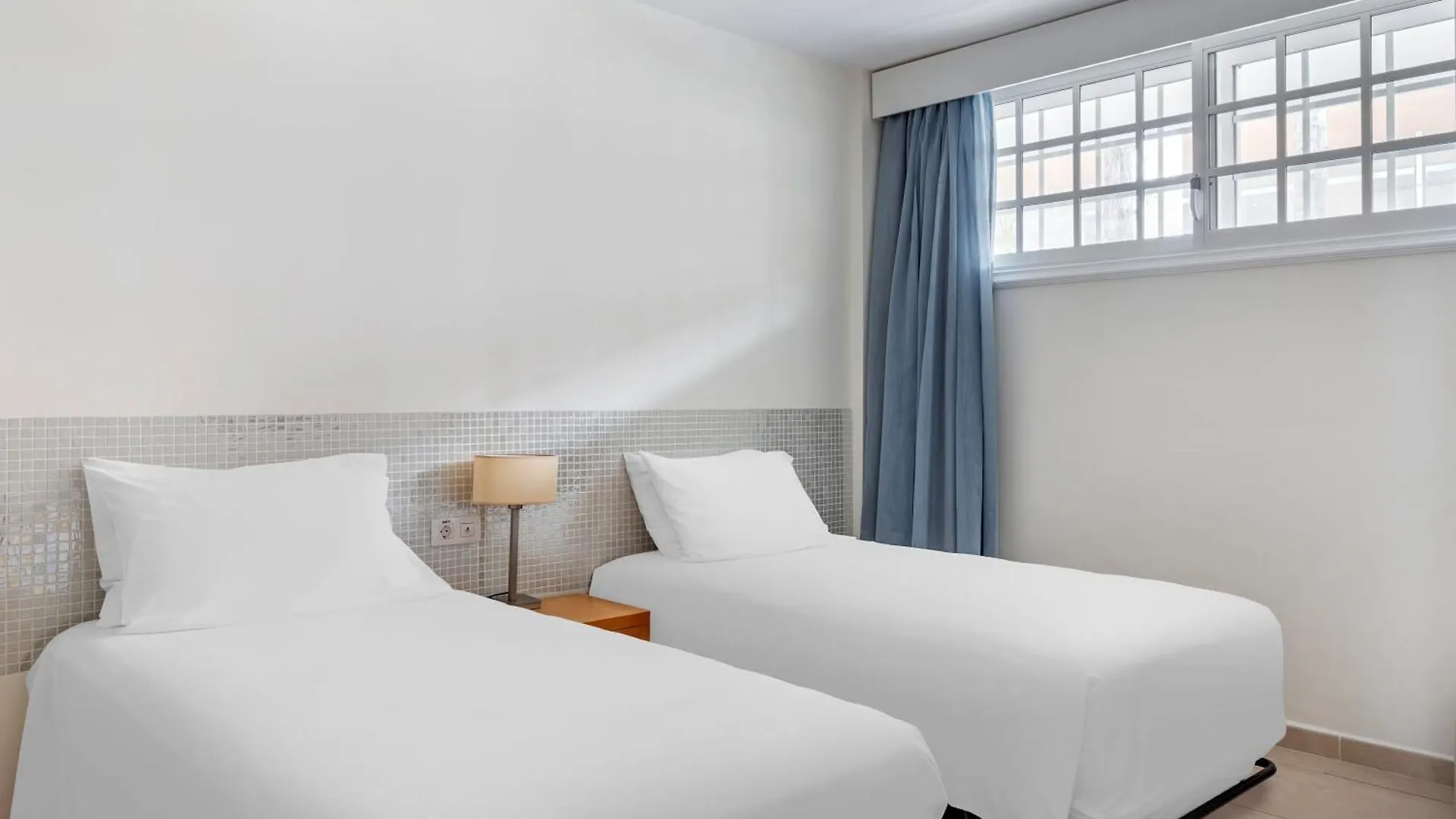 ***  Aparthotel Santa Barbara Golf And Ocean Club San Miguel de Abona Spagna